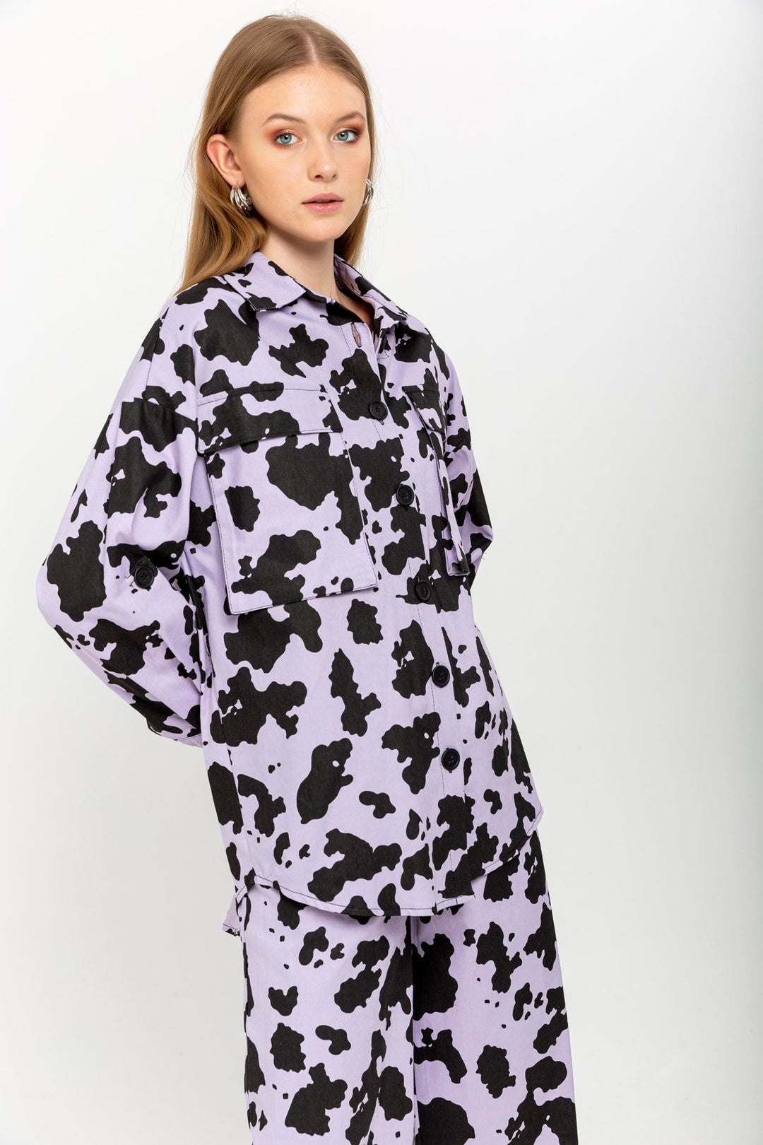 KKT Gabardine Fabric Long Sleeve Shirt Collar Oversize Cow Print Women Jacket - Lilac - Ágios Dimítrios