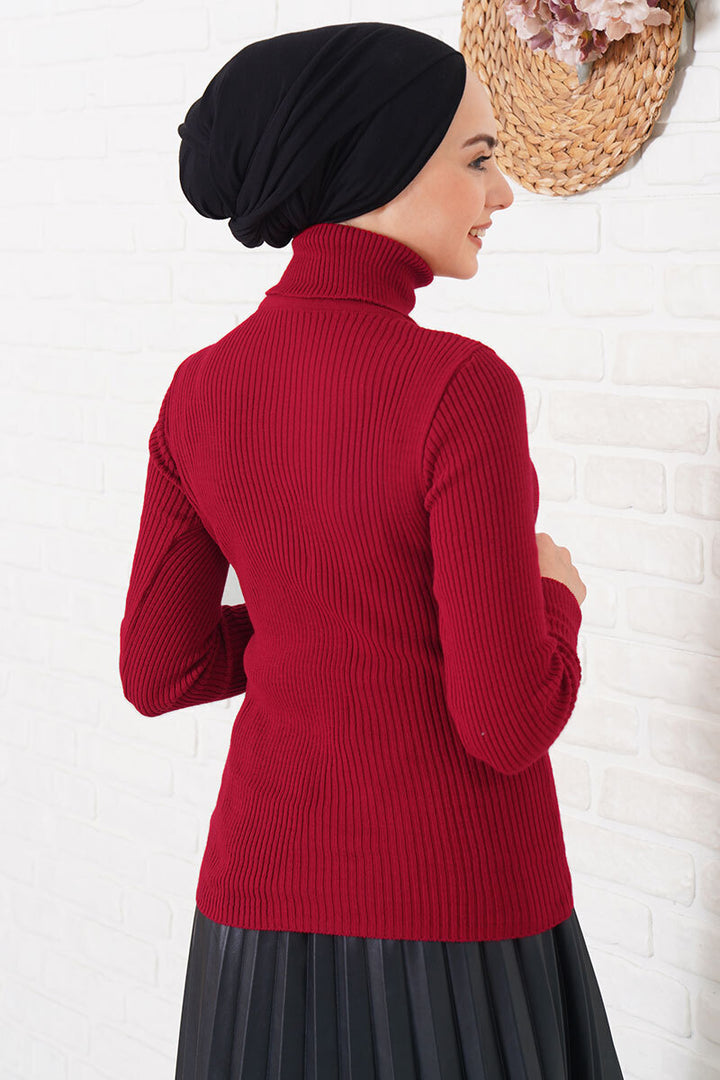 BNG Women Red Turtleneck Sweater with Ribbed Cuffs - Clermont