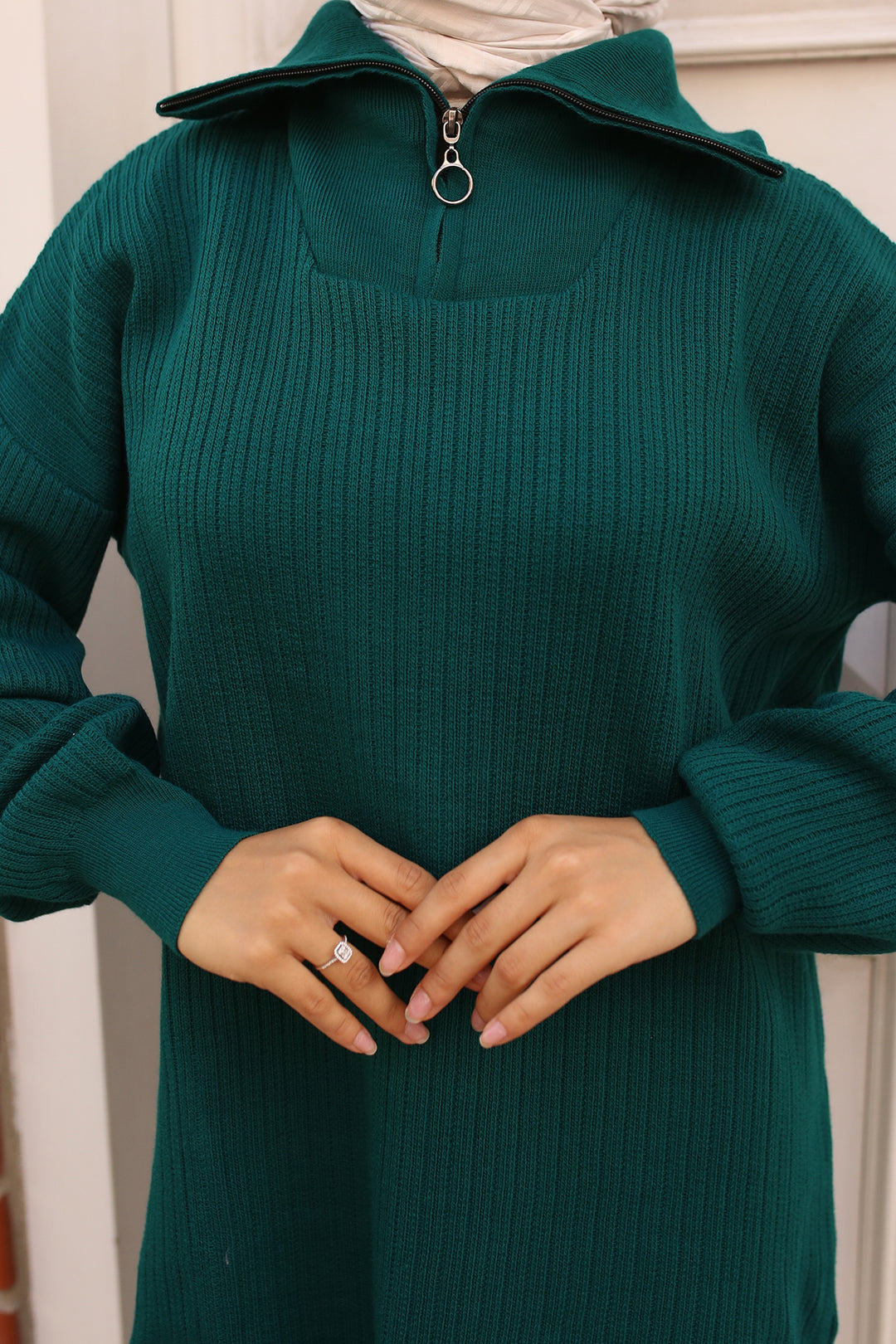 BNG Women -35 Collar Zippered Ribbed Knit Set Emerald Green - Clermont