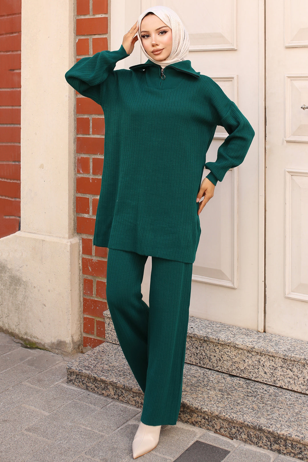 BNG Women -35 Collar Zippered Ribbed Knit Set Emerald Green - Clermont