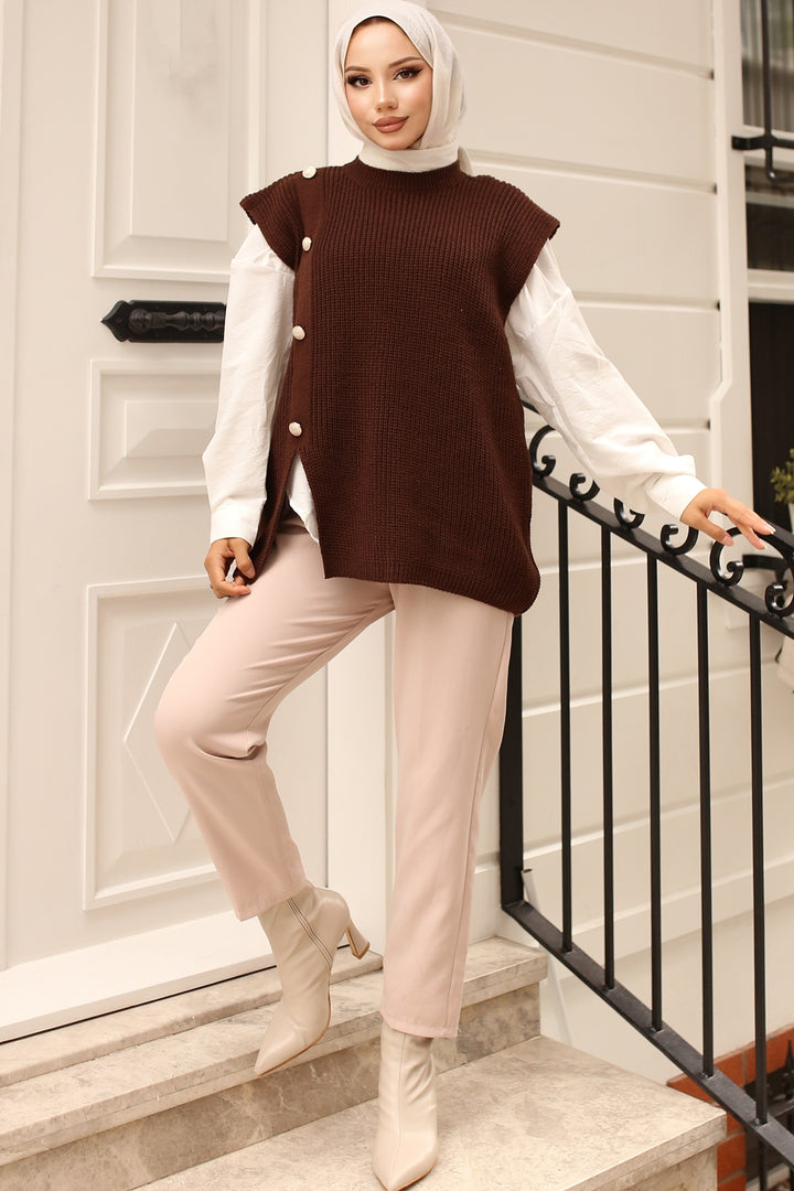 BNG Women  Button Detailed Sweater Brown - Clermont