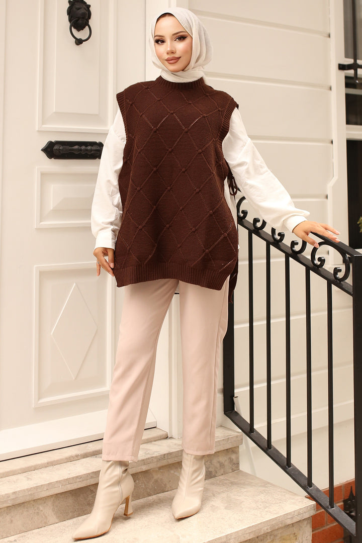 BNG Women Brown Sweater with Tied Sides Baklava Pattern - Clermont