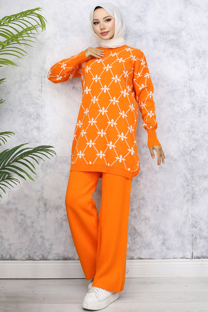 BNG Women Floral Patterned Stone-Embellished Knit Set Orange - Clermont