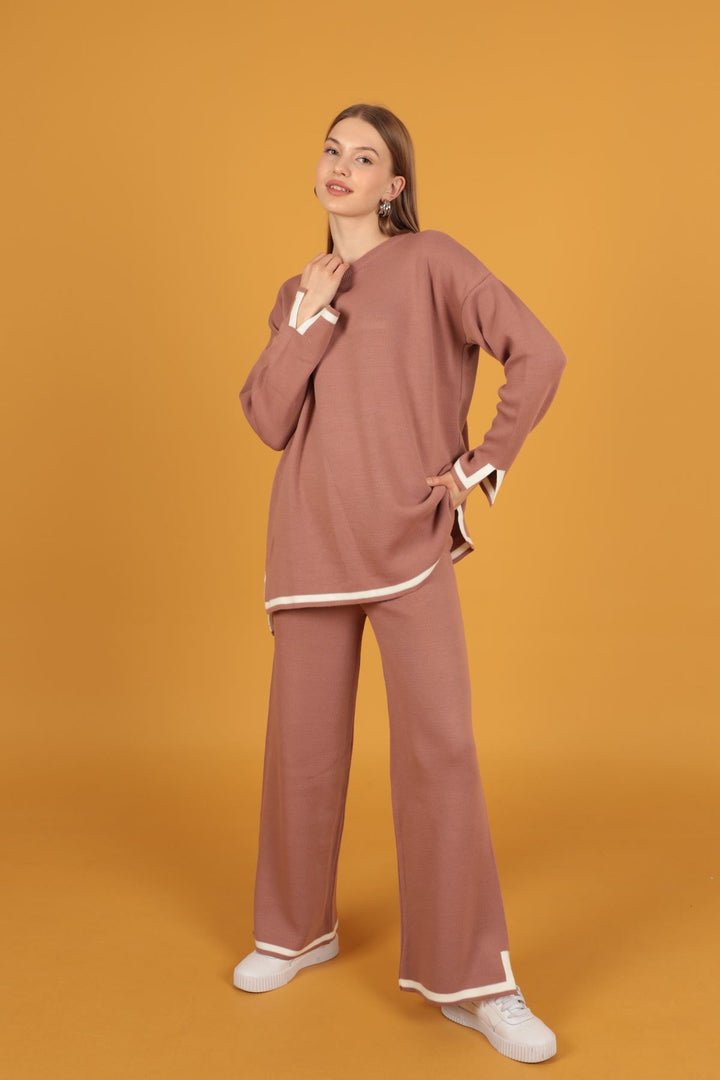 KKT Women's Knitwear Suit with Line Detail-Light Pink - Limerick