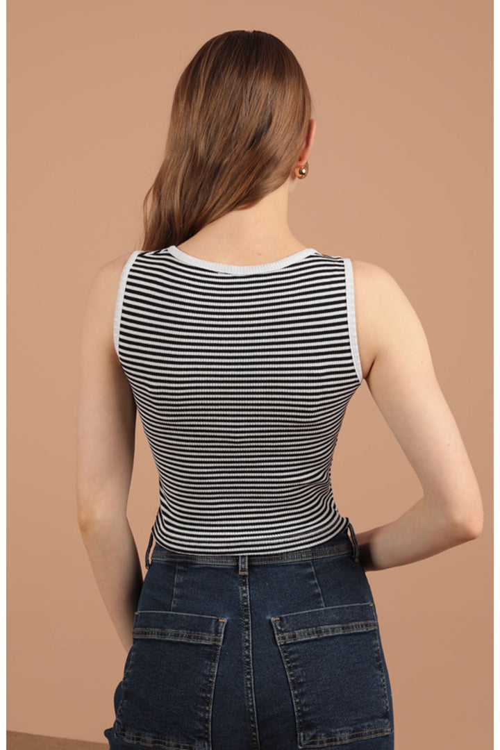 KKT Camisole Striped Fabric Placket Snap Fastener Women's Blouse-Ecru - Oldenburg