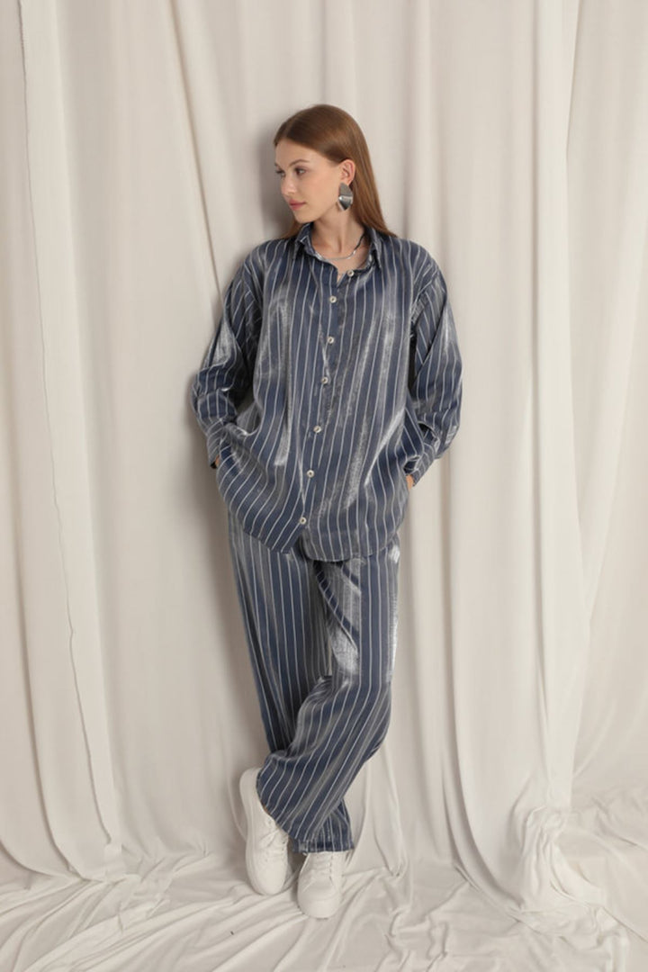 KKT Shiny Fabric Striped Women's Suit-Indigo - Chilón