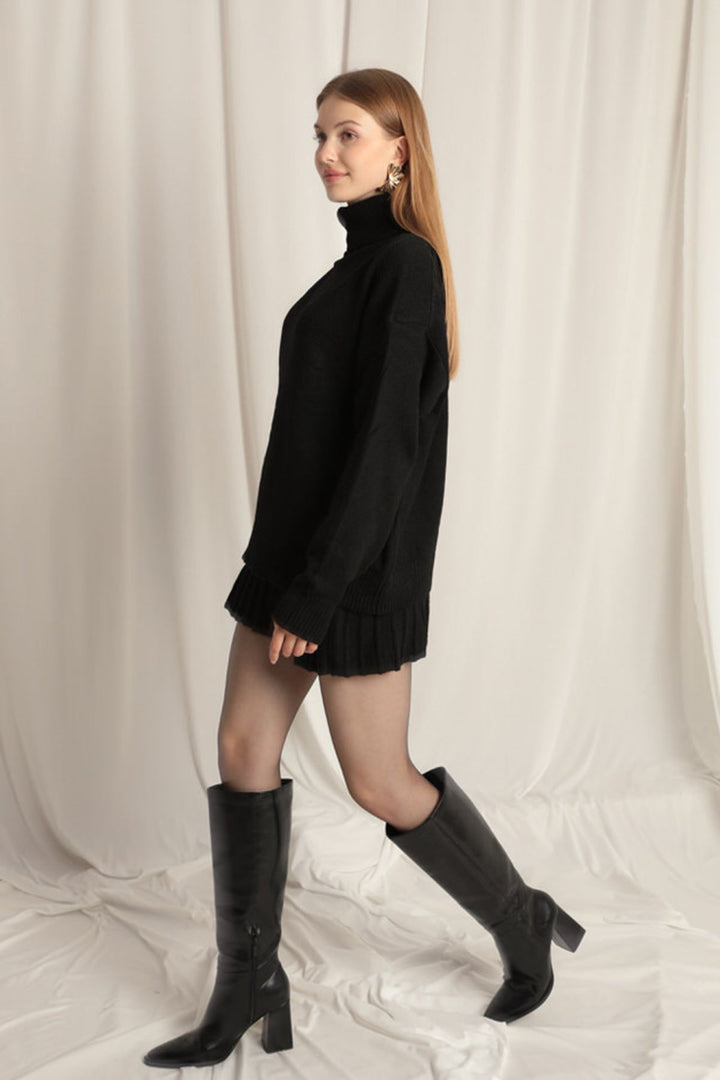 KKT Knitwear Fabric Turtleneck Sweater Black Skirt Set - Pokrovsk