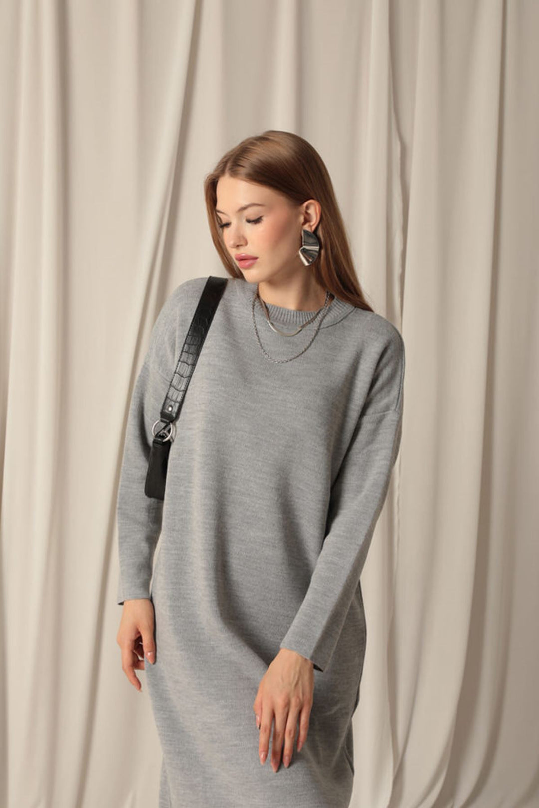 KKT вязаная ткань Turtleneck Grey Dress - St. Cloud