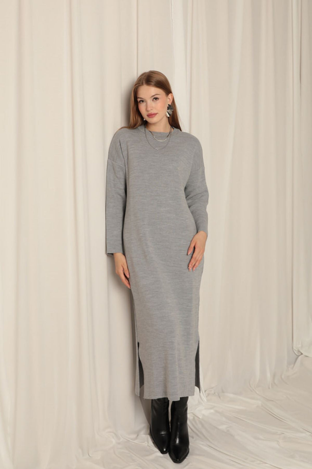 KKT вязаная ткань Turtleneck Grey Dress - St. Cloud