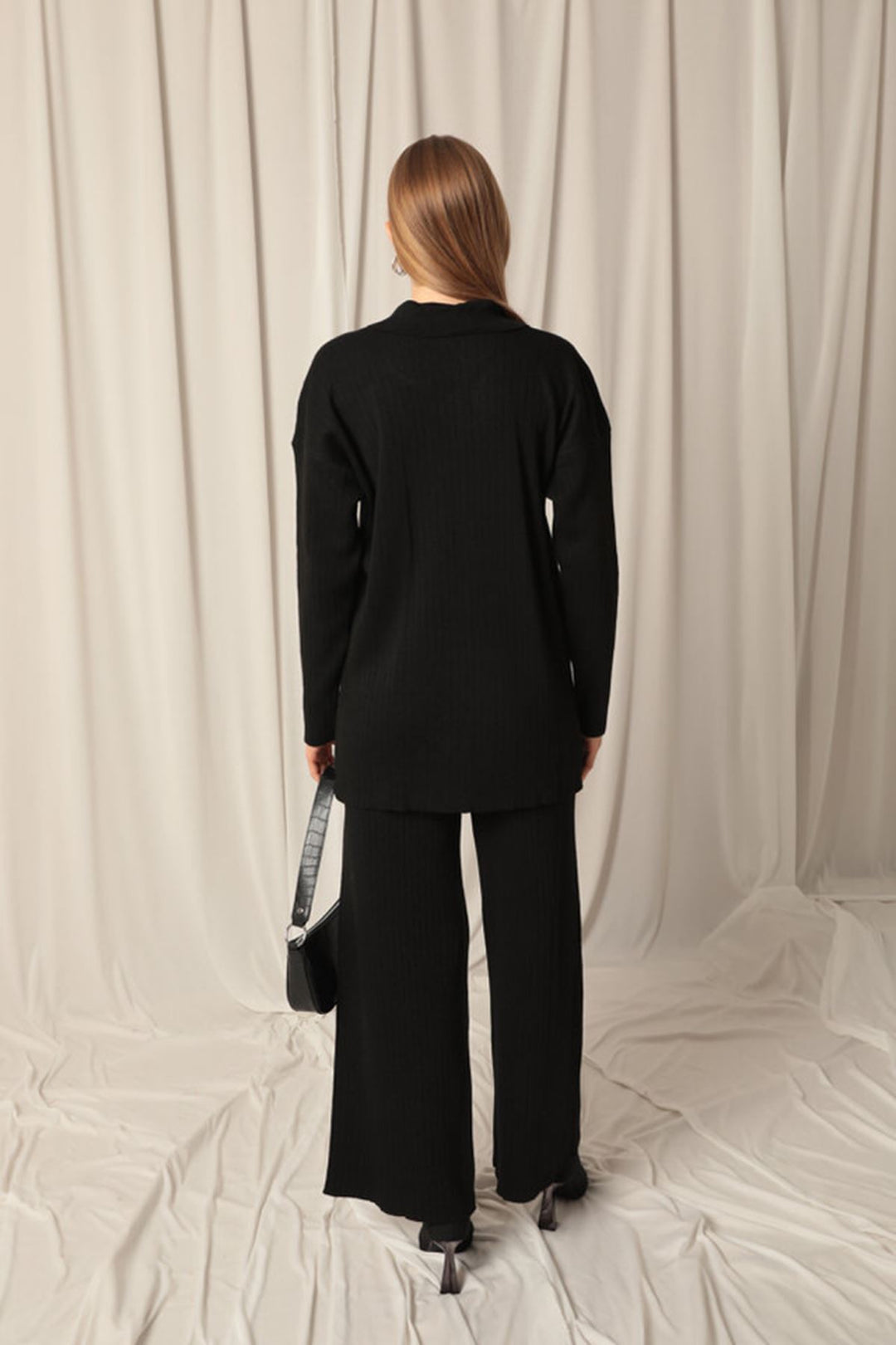 KKT Knitted Fabric Ribbed Women's Black Suit - Harrisburg