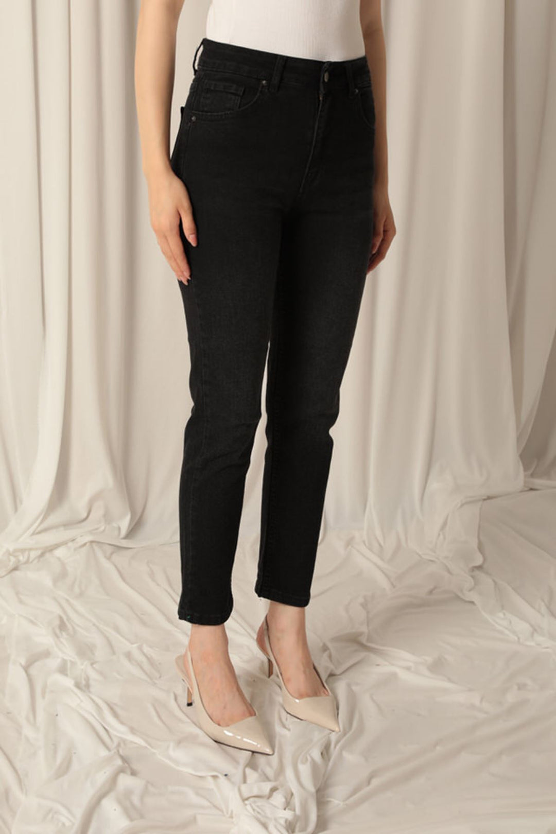 KKT Denim Fabric Mom Women's Black Jeans - Perth