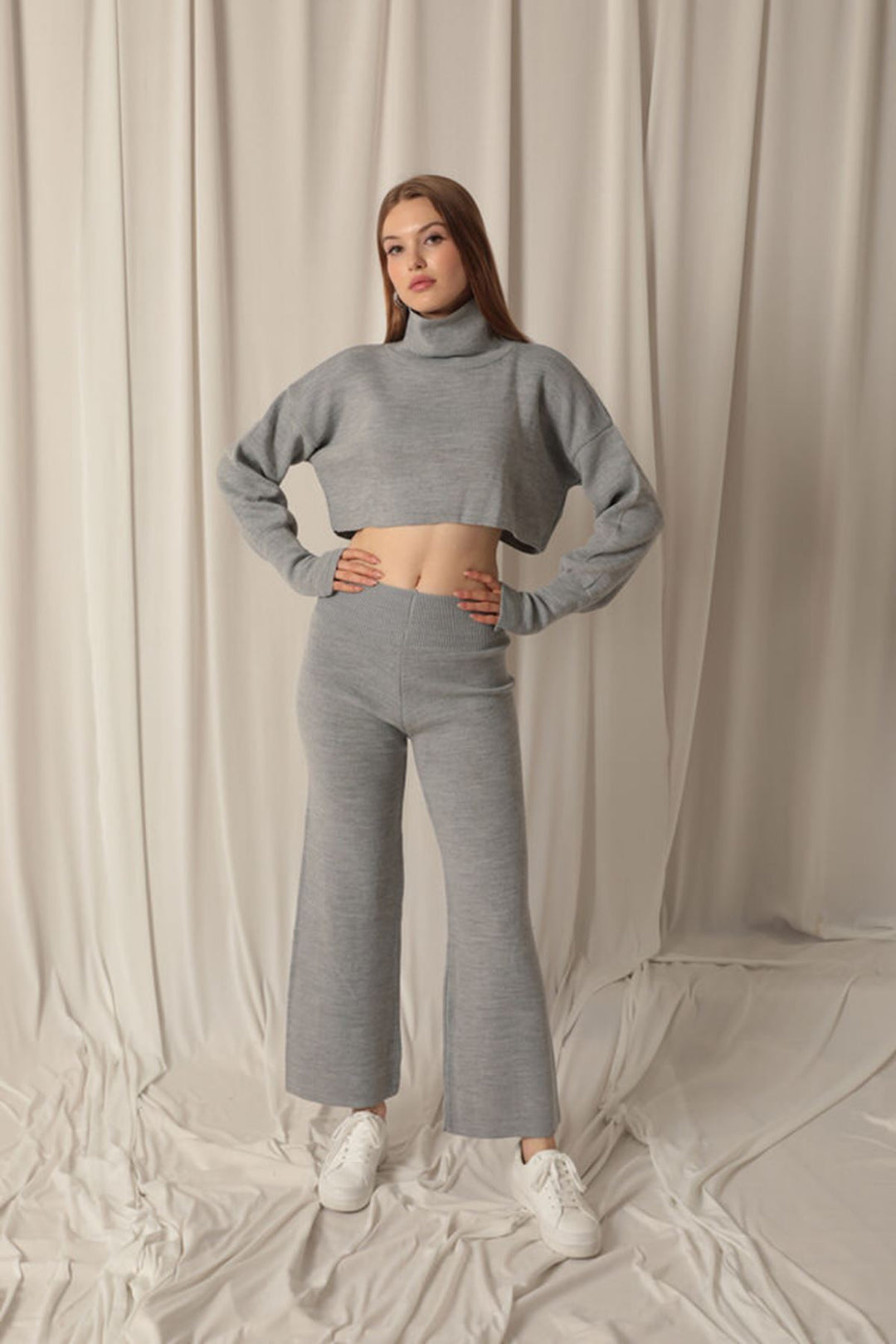 KKT Knitted Fabric Finger Slot Women's Gray Suit - Ródos