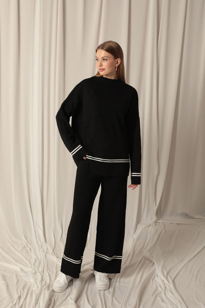 KKT Knitwear Fabric Thin Striped Women's Black Suit - Montemorelos