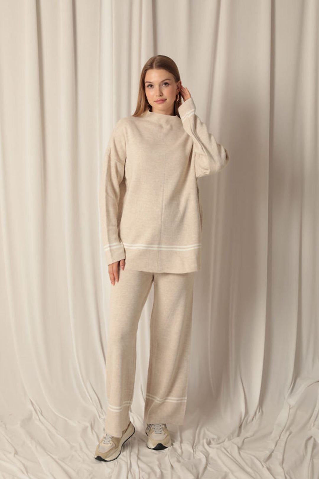 KKT Knitwear Fabric Thin Striped Women's Stone Suit - Dessau-Rosslau