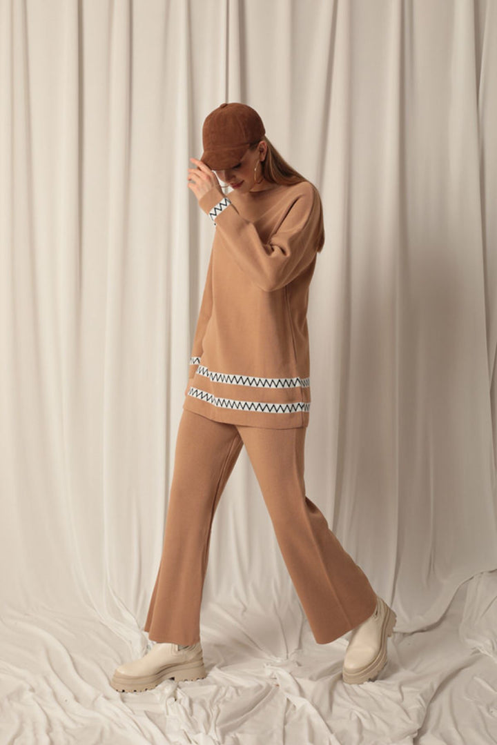 KKT Knitwear Fabric Ethnic Striped Women's Tan Suit - Backnang