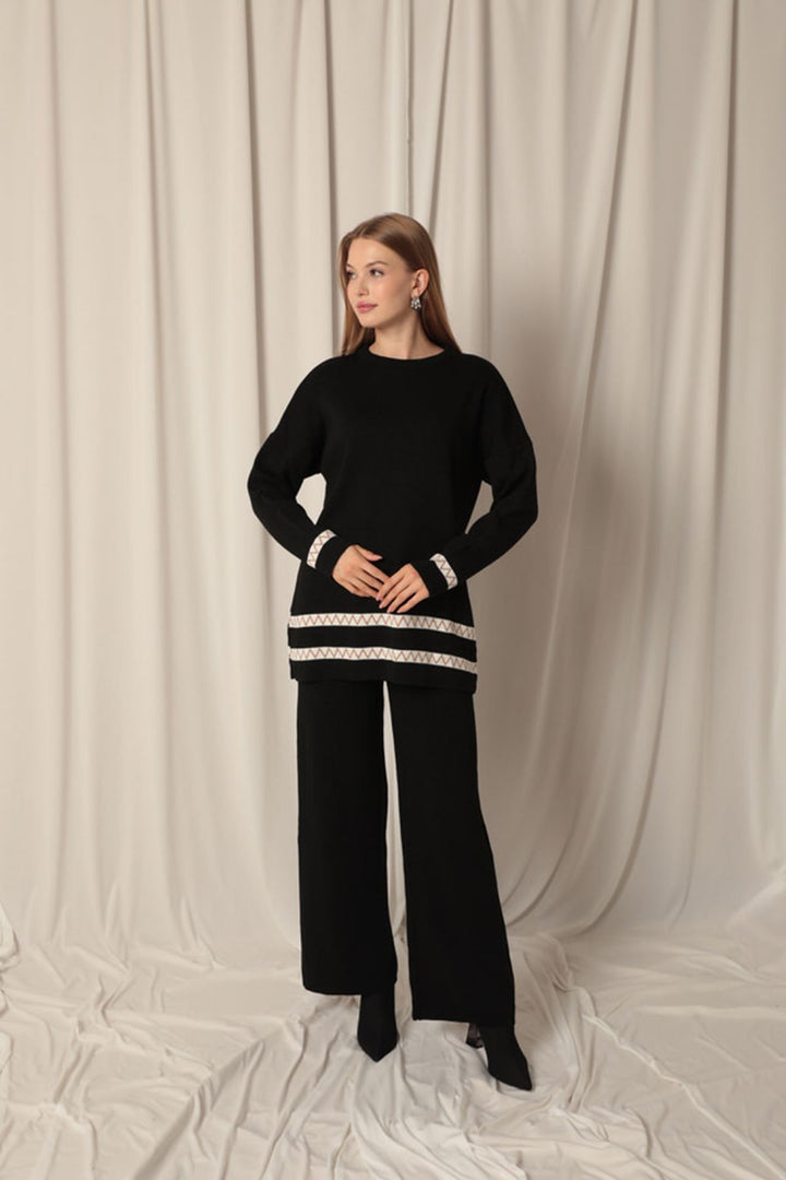 KKT Knitwear Fabric Ethnic Striped Women's Black Suit - Jiménez