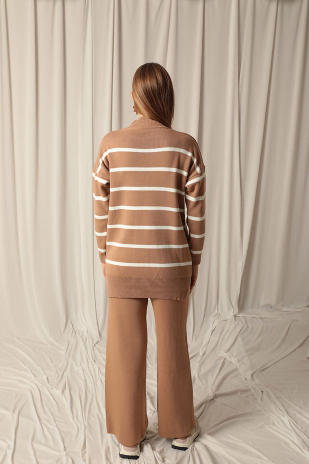 KKT Knitted Fabric Striped Women's Tan Suit - Ninove