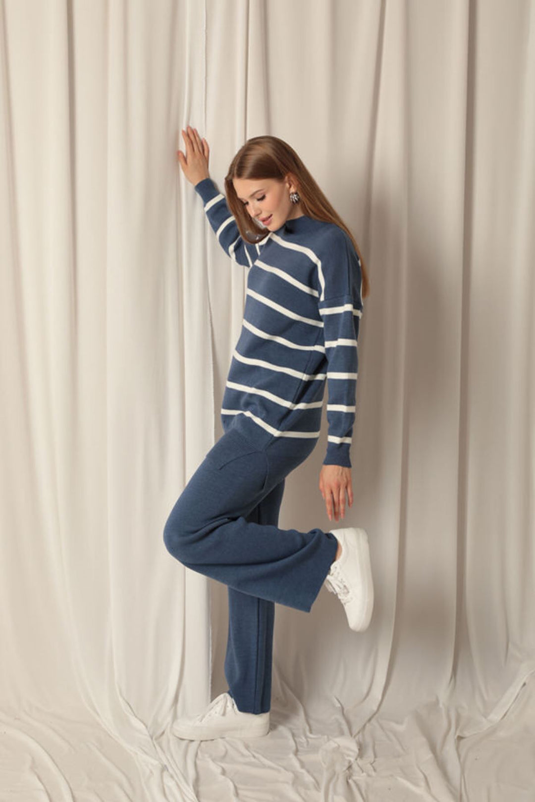 KKT Knitted Fabric Striped Women's Indigo Suit - Boryslav