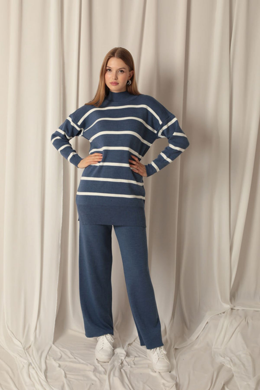 KKT Knitted Fabric Striped Women's Indigo Suit - Boryslav