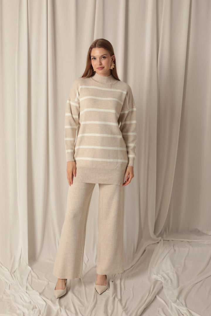 KKT Knitwear Fabric Striped Women's Stone Suit - Lake Elsinore