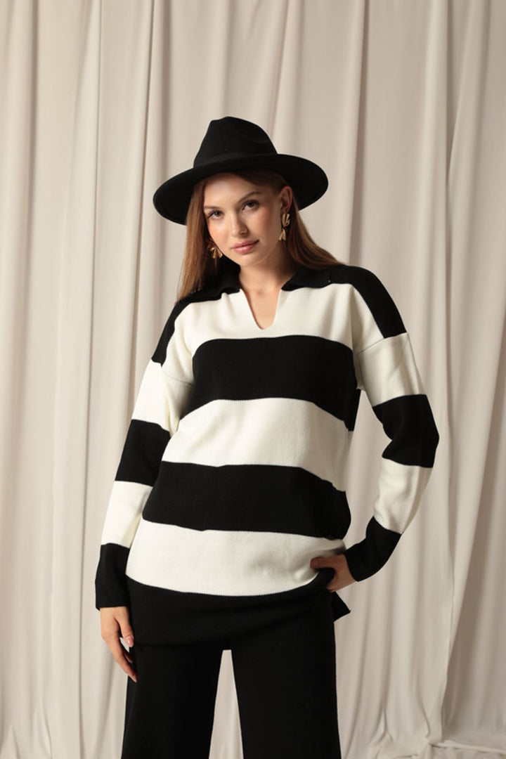 KKT Knitwear Fabric Striped Women's Black Suit - Jiquílpan de Juárez