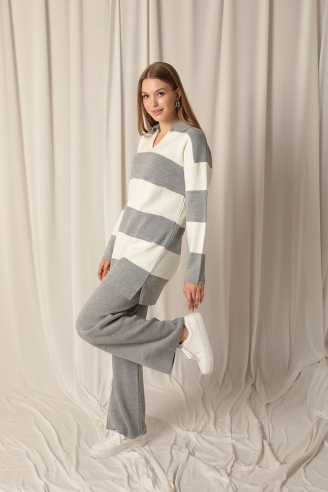 KKT Knitwear Fabric Striped Women's Gray Suit - Ontario