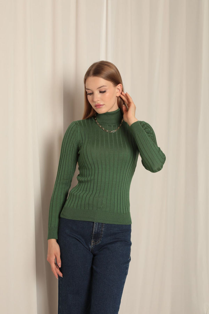 KKT Knitwear Fabric Turtleneck Women's Emerald Green Blouse - Königswinter