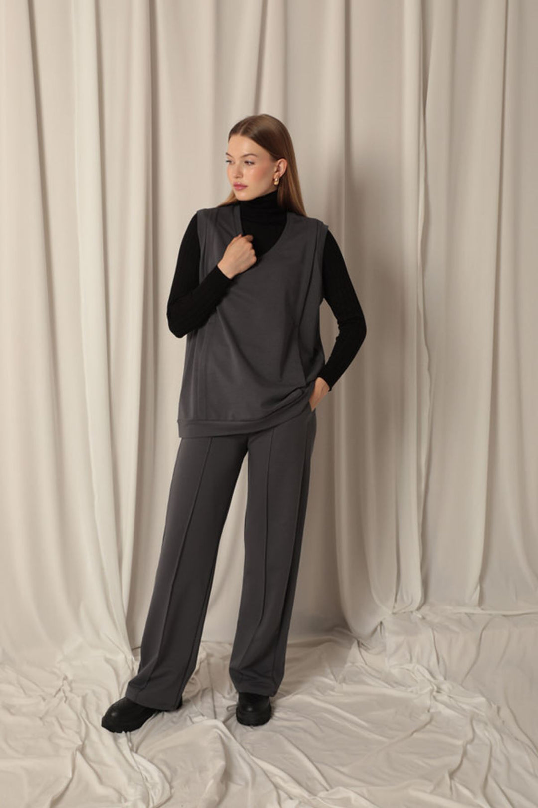 KKT Modal Fabric Women's Anthracite Suit - Aurora