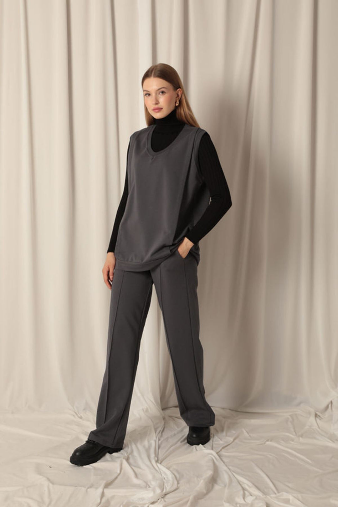 KKT Modal Fabric Women's Anthracite Suit - Aurora