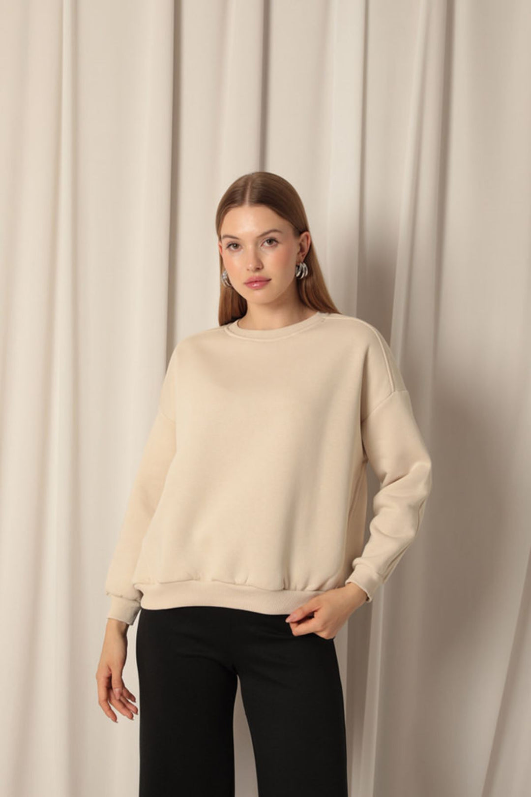 KKT Three Thread Fabric Zero Collar Women's Beige Sweater - Fayetteville