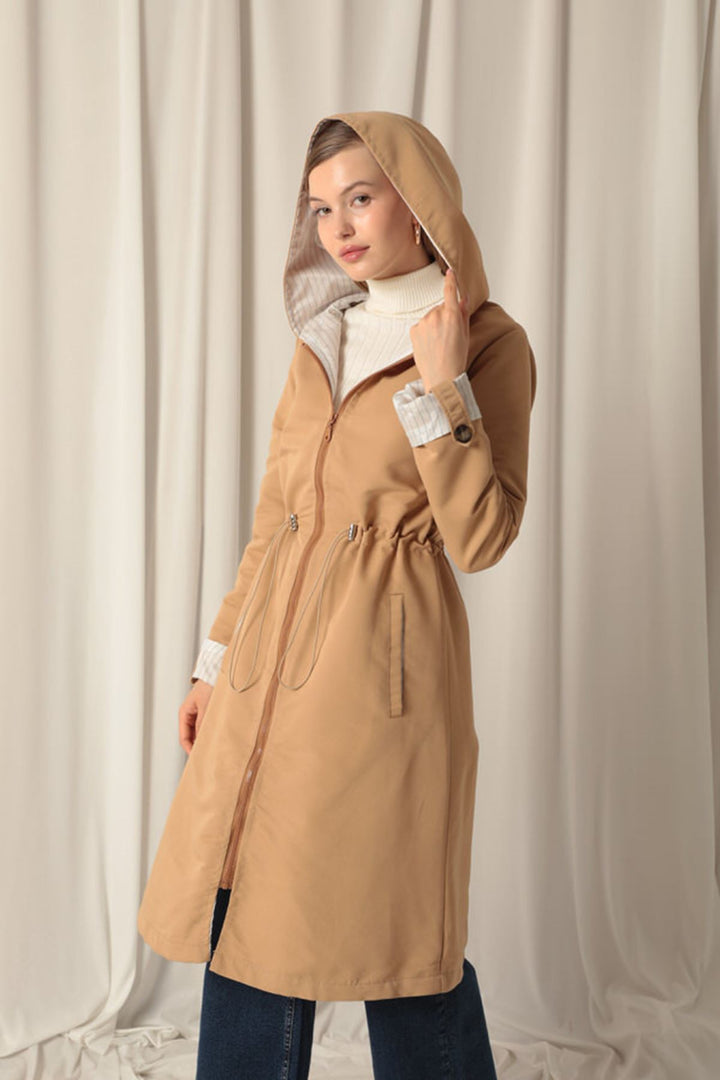 KKT Torino Fabric Striped Hooded Women's Tan Raincoat - Des Plaines