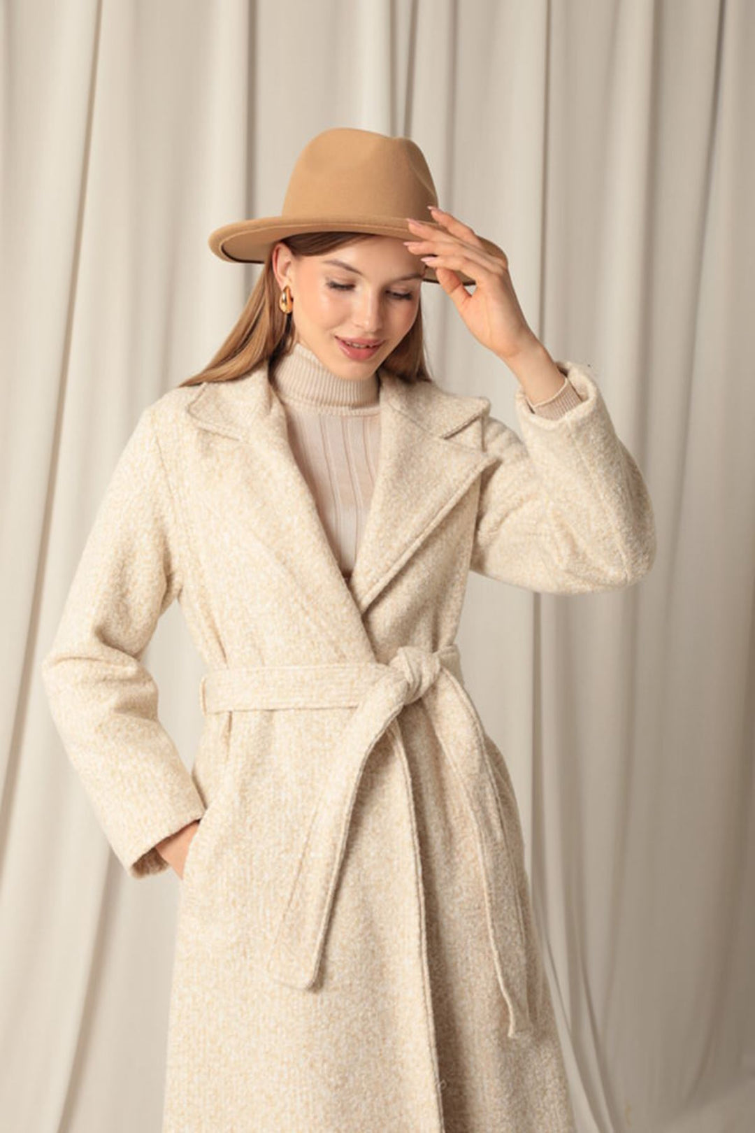 KKT Cashmere Fabric Maxi Length Women's Beige Coat - Svyetlahorsk