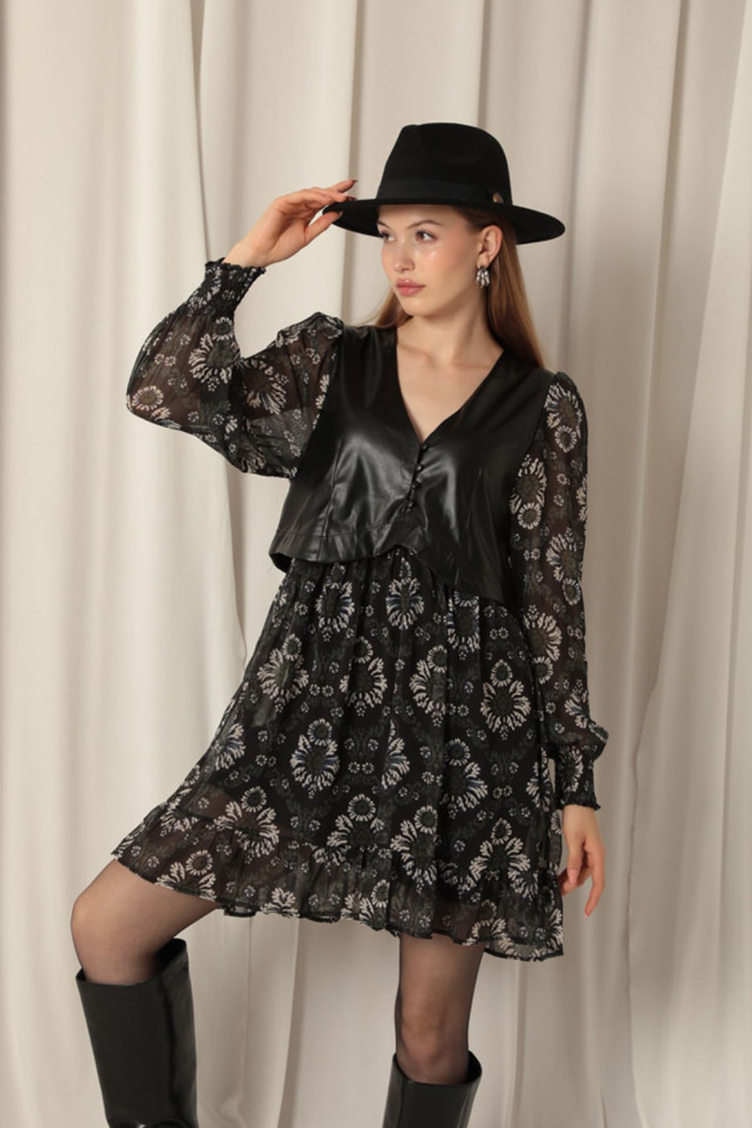 Кожаный гарнир KKT Chiffon Black Dress - Ann Arbor