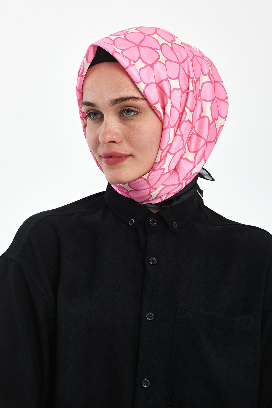 BNG Women Patterned Scarf Pink - Clermont