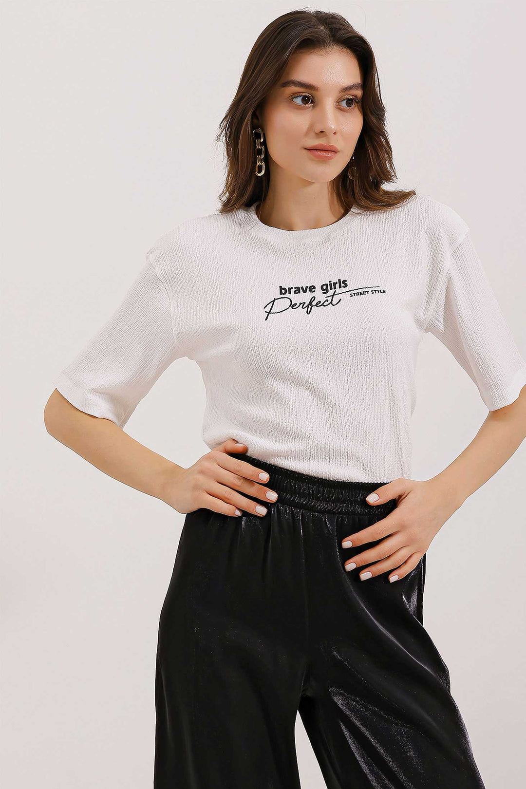 BGD Women Printed Oversized Knit T-shirt - White - Avondale