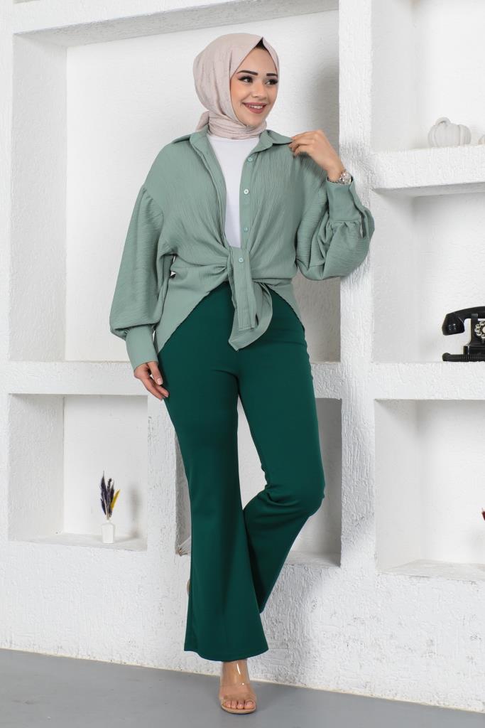 BNG Women Spanish Flared Fabric Pants Emerald Green - Clermont