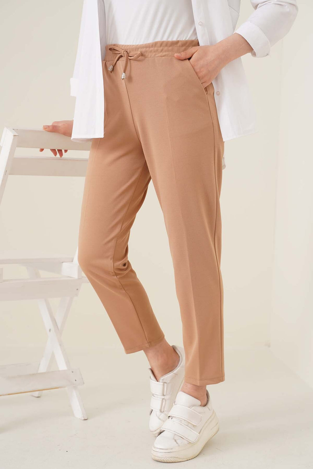 BNG Women Rope Detailed High Waisted Elastic Cuffed Pants Camel - Clermont