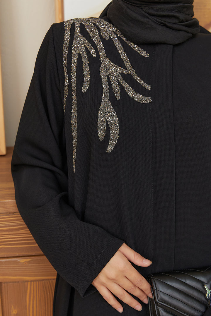 ZRF Women Shoulder Detailed Abaya - Black - Eagle Mountain