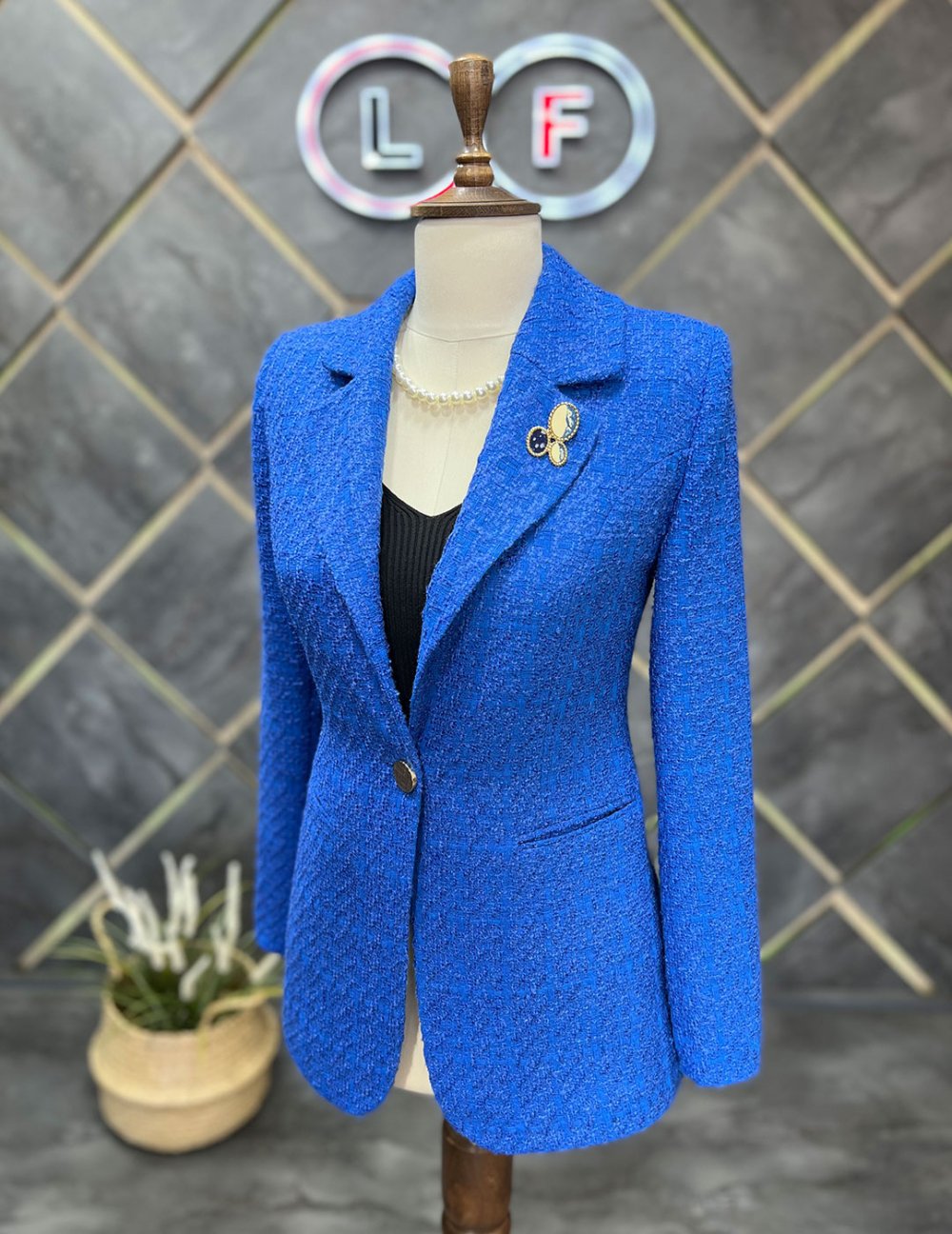 NDL Women Brooch Knit Fabric Women's Jacket in Sky Blue - Findlay