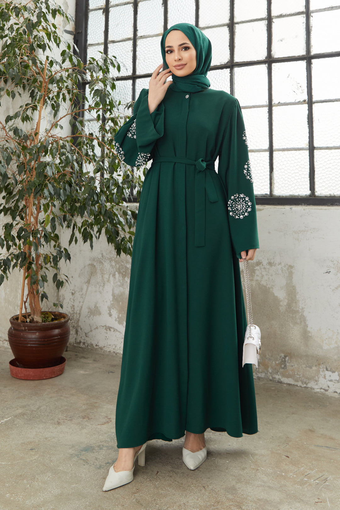 ZRF Women Embroidered Abaya with Collar - Emerald - Mineral de la Reforma