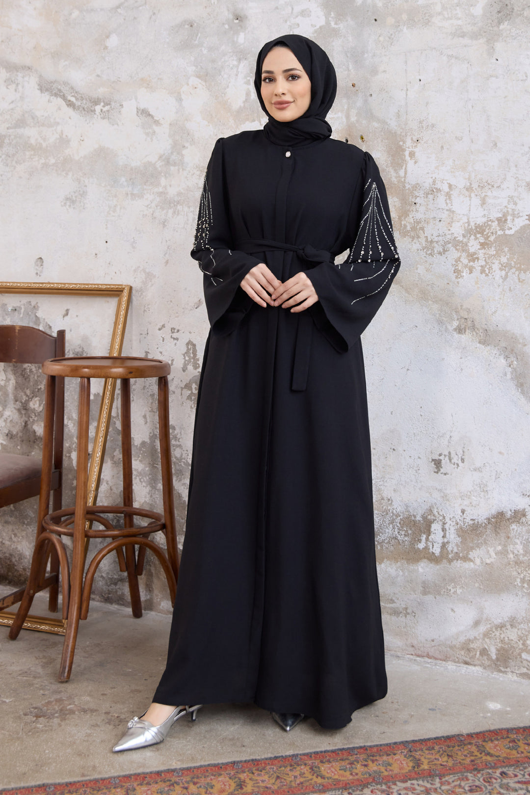 ZRF Women Rona Collar Patterned Abaya - Black - Agrigento