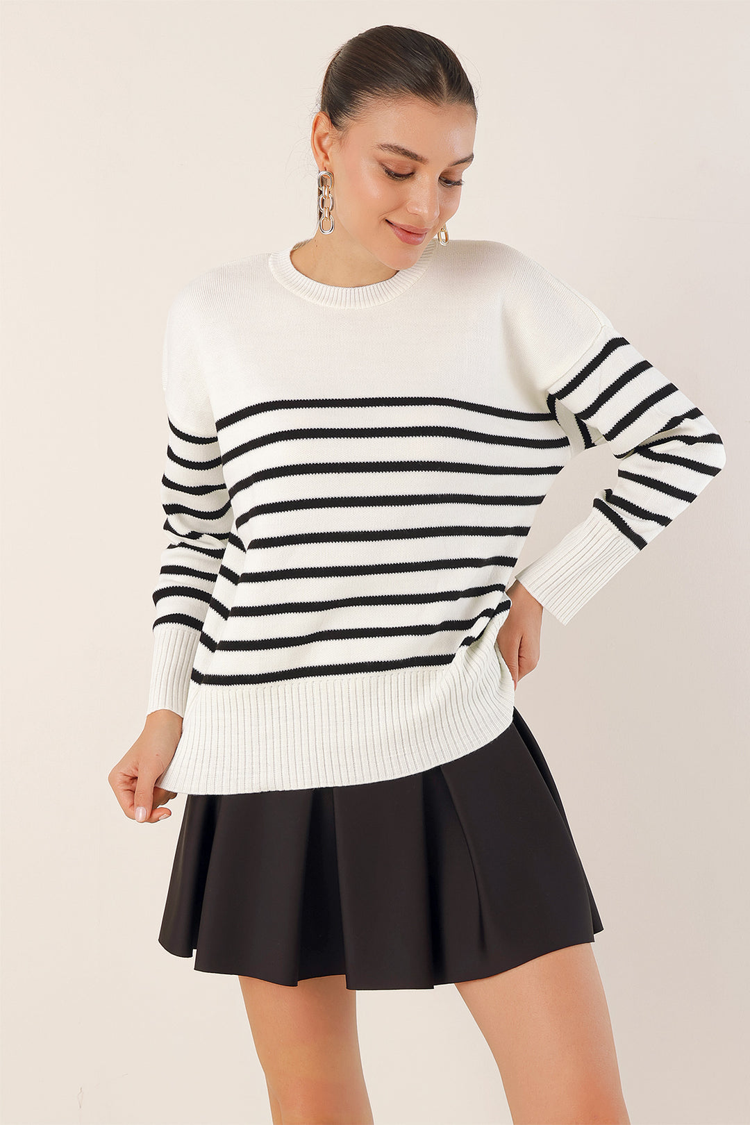 BGD Women Striped Oversized Sweater - White - Avondale