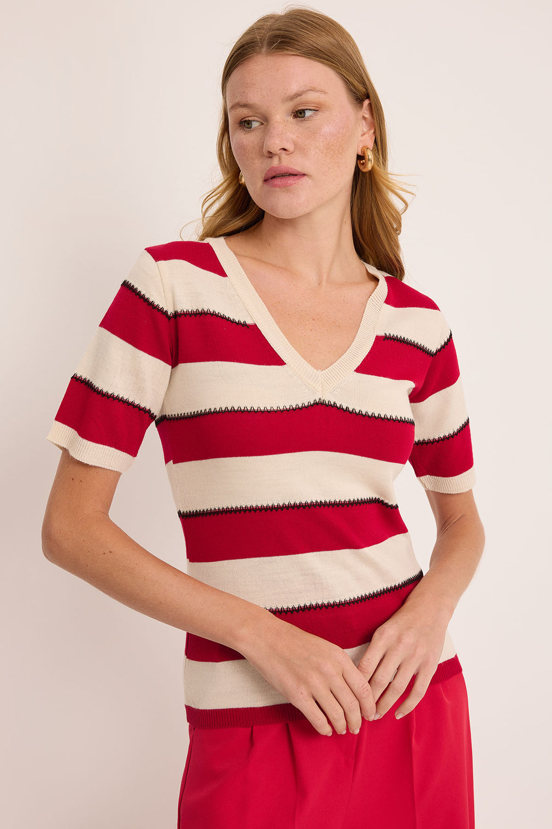 BGD Women Women's V-Neck Red and White Striped Blouse 15869 - Avondale