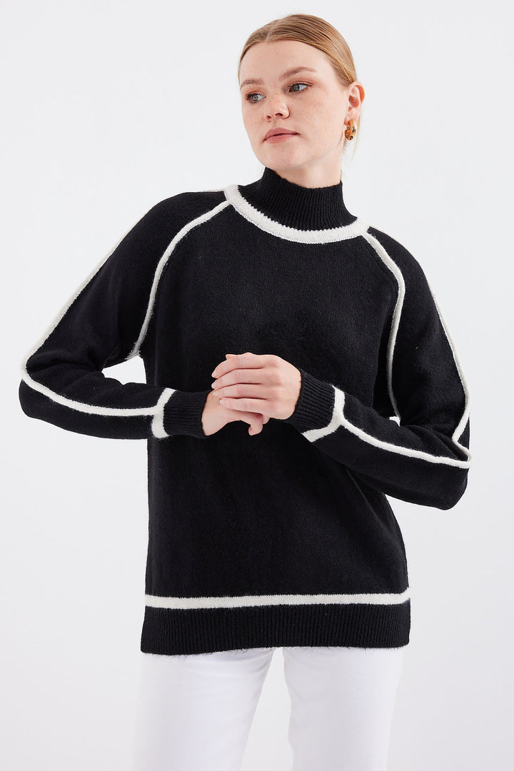 BGD Women Striped Oversized Knit Sweater - Black - Avondale