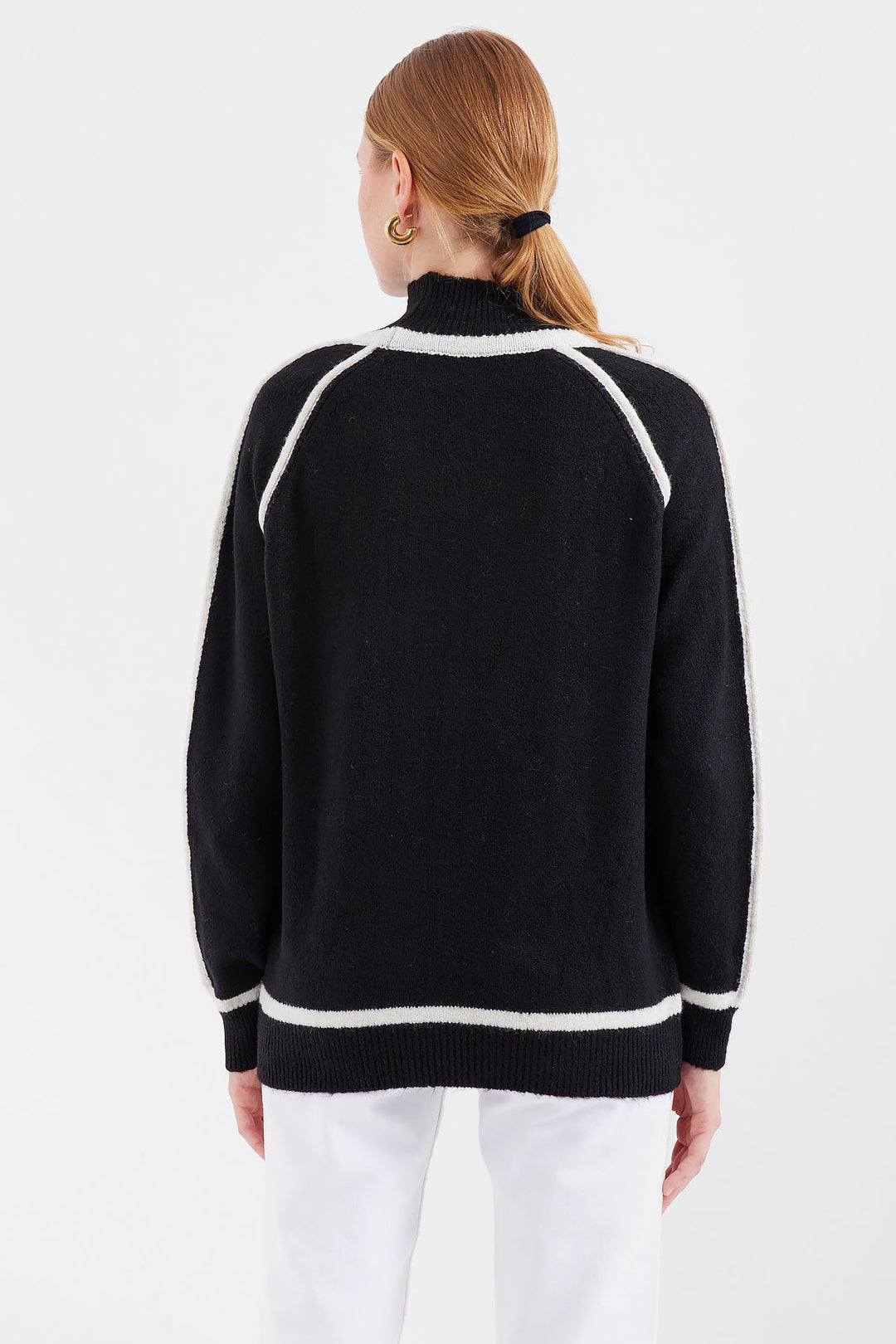 BGD Women Striped Oversized Knit Sweater - Black - Avondale