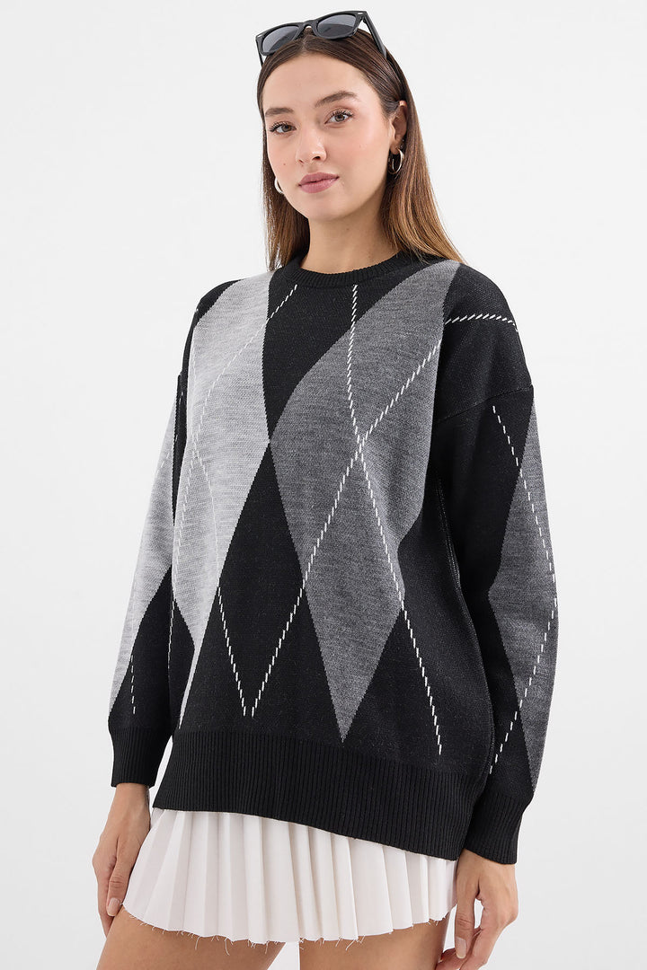 BGD Women Patterned Oversized Knit Sweater - Black - Avondale