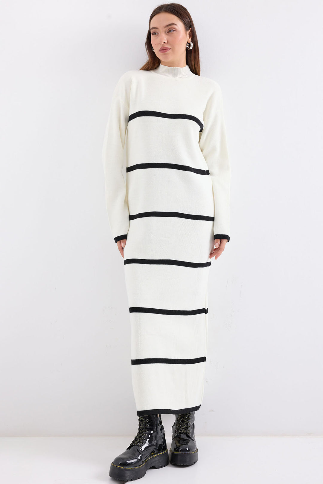 BGD Women Striped Long Knit Dress - White - Avondale