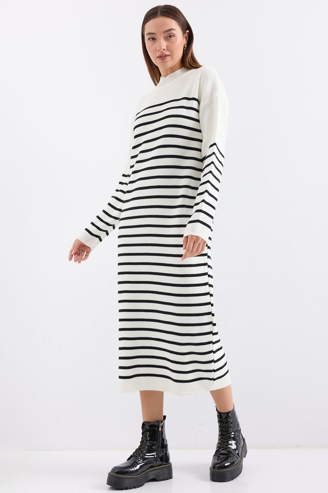 BGD Women Striped Long Knit Dress - Off-White - Avondale