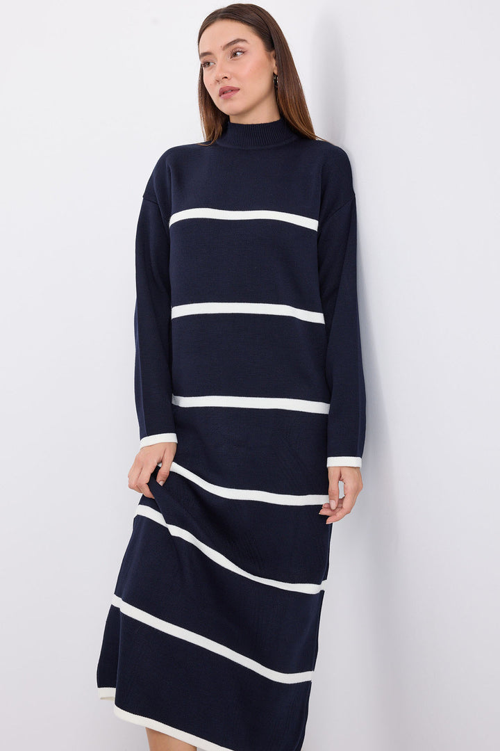 BGD Women Striped Long Knit Dress - Navy - Avondale