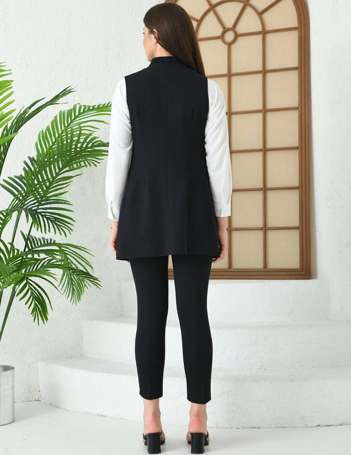 NDL Women Agraf Detail Vest بدلة نسائية باللون الأسود - جولد كوست